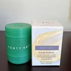 Fenty Beauty Plush Puddin' intensive recover Lip Mask in Kalahari Melon